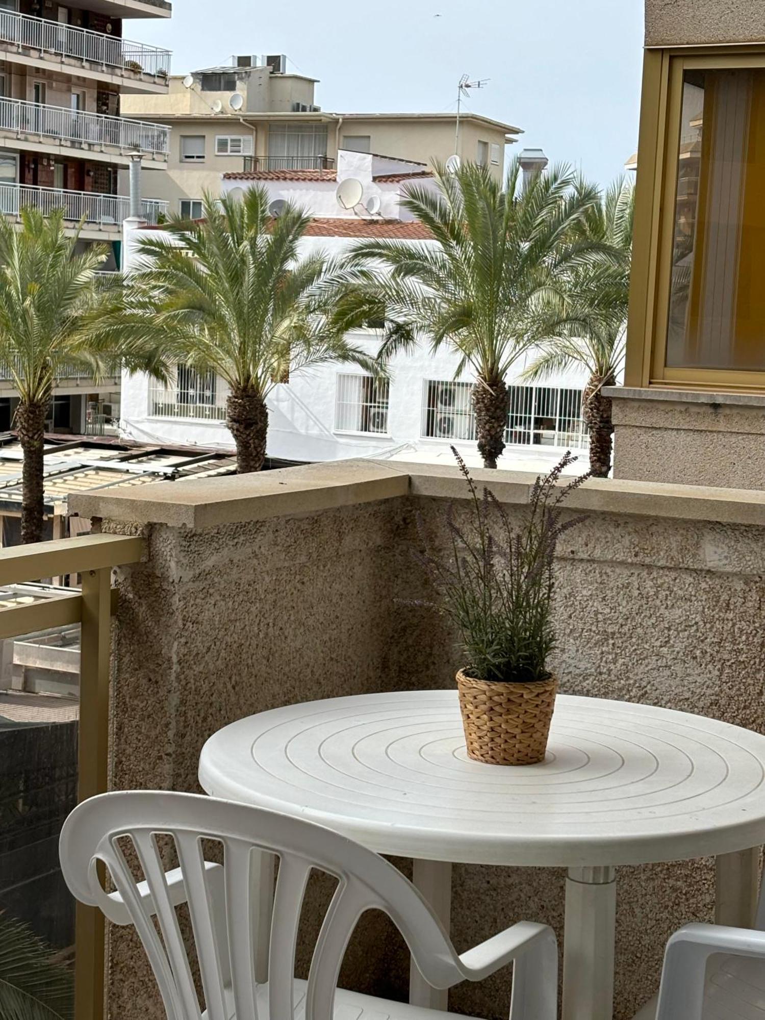 Apartamentos Amatista 살루 외부 사진
